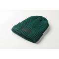 Bonnet tricot&eacute; avec revers Vert Fonc&eacute;