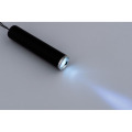 Lampe torche en plastique. Noir