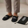 Paire de pantoufles & pochette Noir